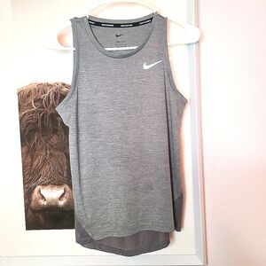 Nike Dri-Fit Back Ventilated Running Tank - Small